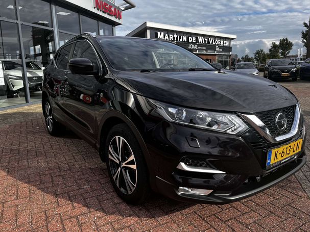 Nissan Qashqai 1.3 DIG-T N-CONNECTA 117 kW image number 2