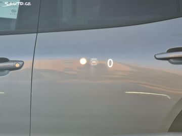 Car image 37