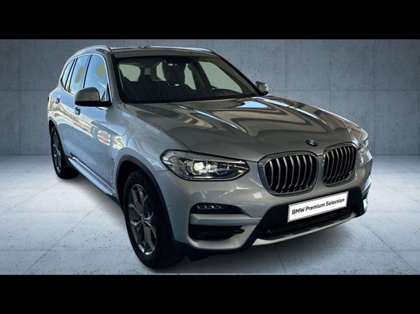 BMW X3 xDrive20d xLine 142 kW image number 17