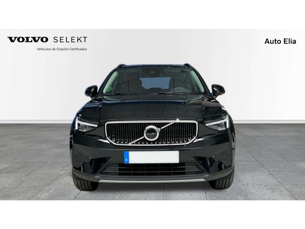 Volvo XC40 T2 Essential 95 kW image number 6