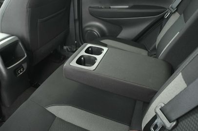 Car image 47