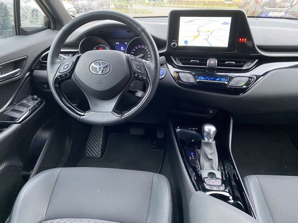 Toyota C-HR 2.0 Hybrid 135 kW image number 16