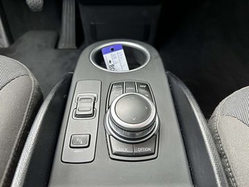 Car image 38