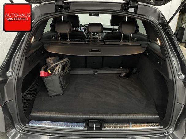 Mercedes-Benz GLC 300 e 235 kW image number 27