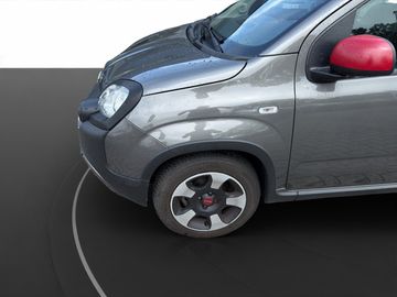 Car image 16