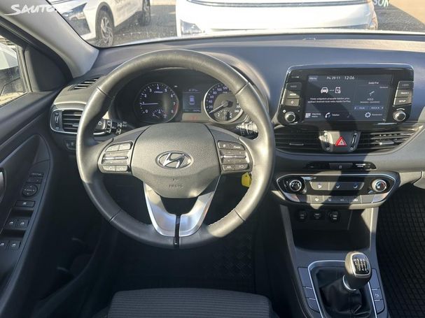 Hyundai i30 CVVT Comfort 80 kW image number 10