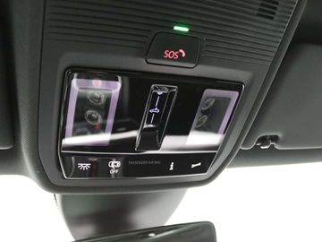 Car image 41