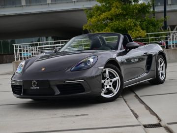 Car image 2