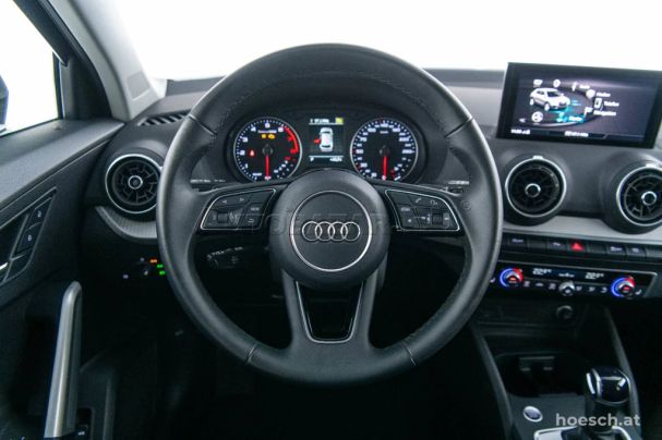 Audi Q2 1.5 TFSI S tronic S-line 110 kW image number 4