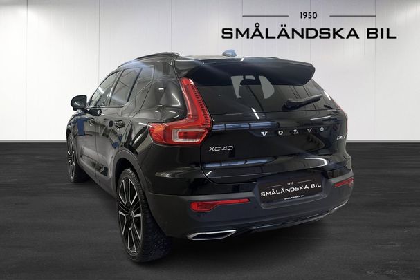 Volvo XC40 D4 AWD Geartronic R-Design 140 kW image number 4