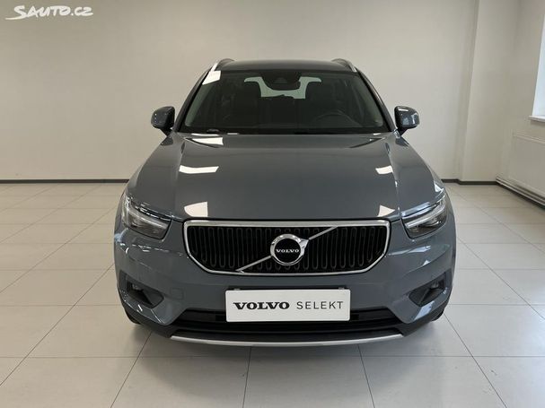 Volvo XC40 D3 Momentum 110 kW image number 2