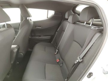 Car image 15