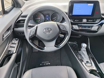 Car image 13