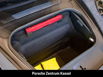 Car image 33