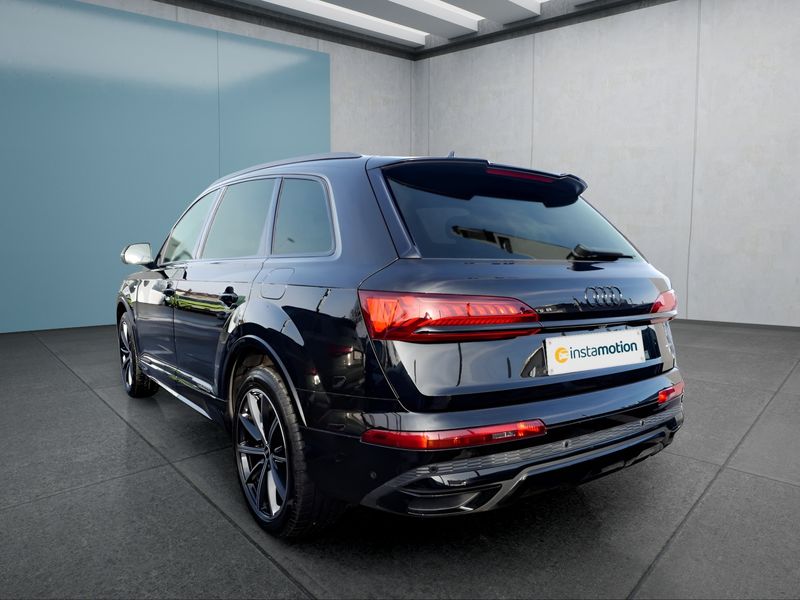 Audi Q7 55 TFSI e