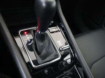 Car image 29