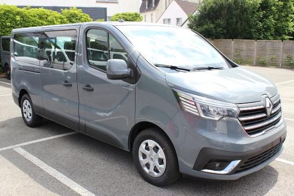 Renault Trafic Grand 170 125 kW image number 2