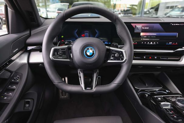 BMW 530 e 220 kW image number 4