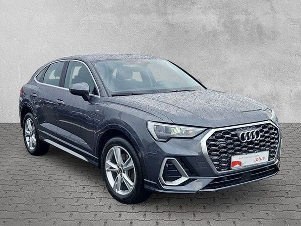 Audi Q3 40 TDI quattro S tronic S-line Sportback 147 kW image number 2