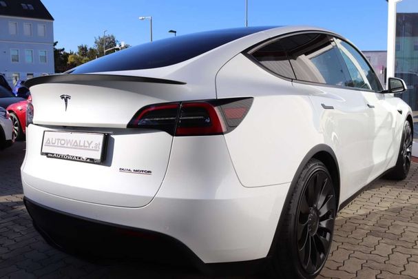 Tesla Model Y Performance AWD 393 kW image number 3