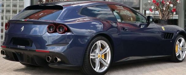 Ferrari GTC4 Lusso 6.3 V12 507 kW image number 3