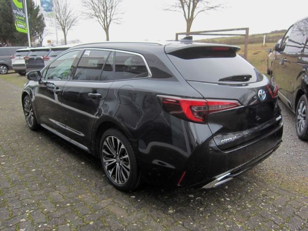 Toyota Corolla 2.0 Hybrid Touring Sports 144 kW image number 3