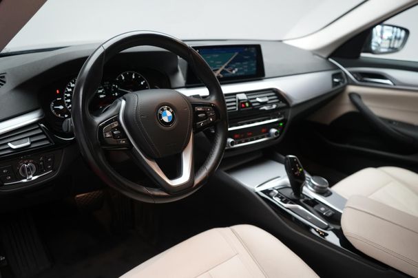 BMW 520d Touring 140 kW image number 9