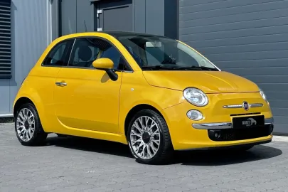 Car image 18
