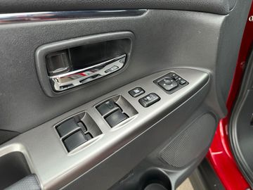 Car image 26