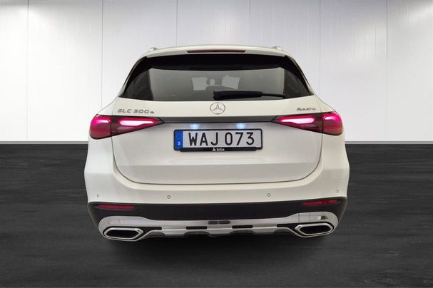 Mercedes-Benz GLC 300 e 4Matic 233 kW image number 7