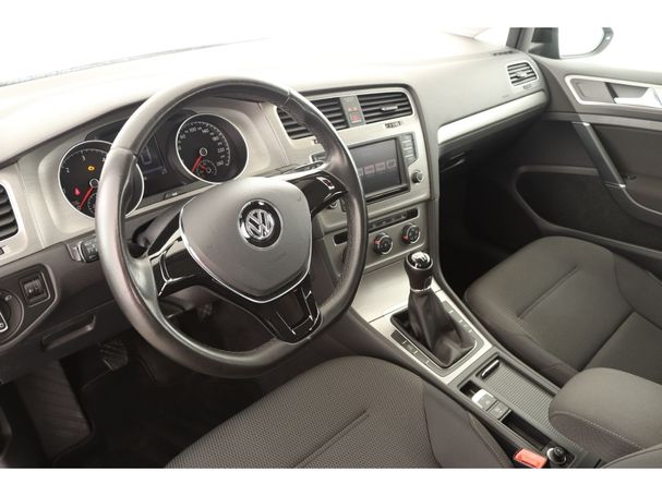 Volkswagen Golf 1.6 TDI Comfortline 81 kW image number 10