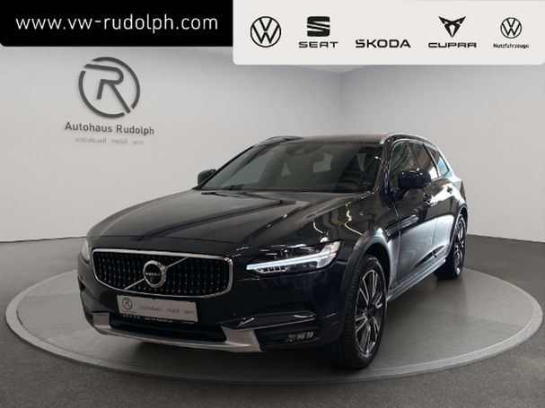 Volvo V90 Cross Country AWD 173 kW image number 2