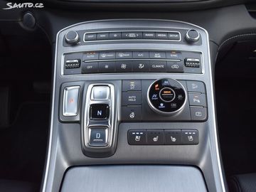 Car image 31