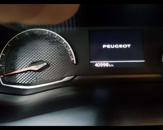 Peugeot 208 PureTech 75 55 kW image number 5