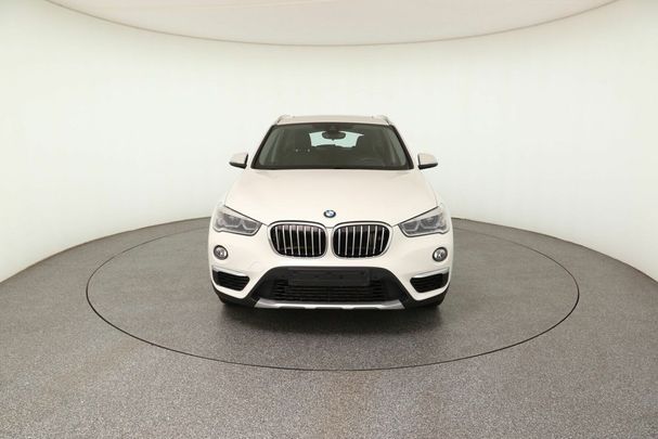 BMW X1 sDrive20i Sport Line 141 kW image number 3