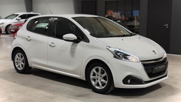 Peugeot 208 60 kW image number 2