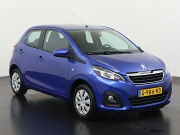 Car image 28