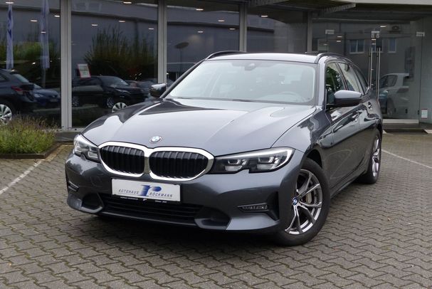 BMW 330i Touring 190 kW image number 1