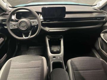 Car image 11