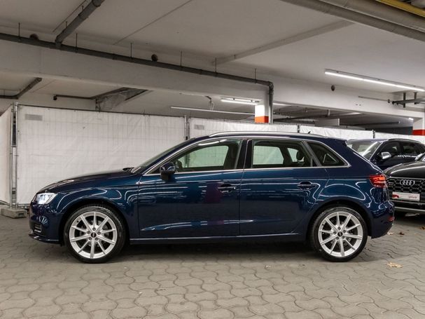 Audi A3 30 TFSI Sportback 85 kW image number 2