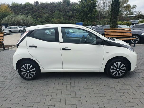 Toyota Aygo 51 kW image number 5