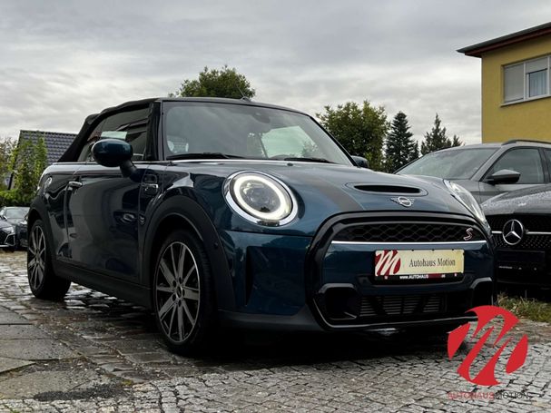 Mini Cooper S Cabrio Sidewalk Edition 131 kW image number 2