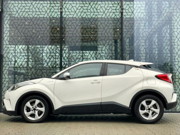 Toyota C-HR 90 kW image number 2