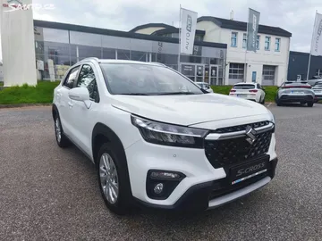 Car image 3