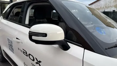 Car image 21