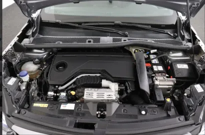 Car image 26
