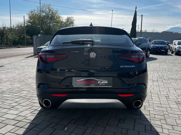 Alfa Romeo Stelvio 2.2 Business 118 kW image number 6