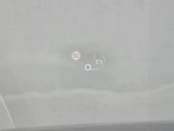 Car image 39