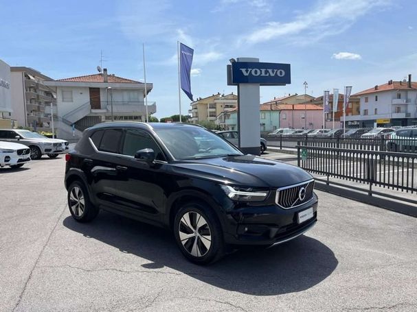 Volvo XC40 Recharge Plug-in Hybrid T4 Inscription Expression 155 kW image number 5