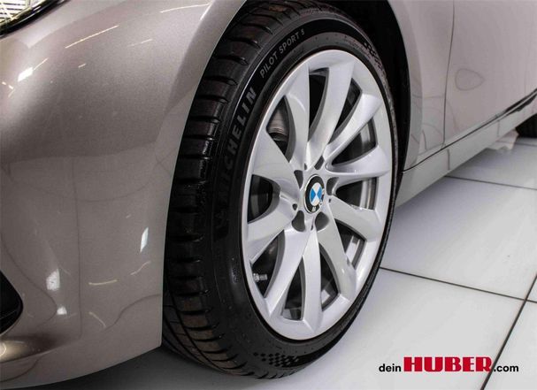 BMW 330d Touring xDrive 190 kW image number 8